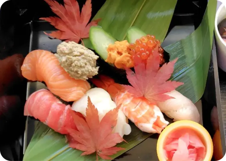 お寿司盛り合わせ